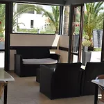 Garden Palace 4*