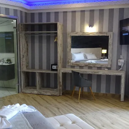 Garden Palace Szálloda 4*