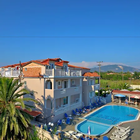 Garden Palace 4* לגאנאס