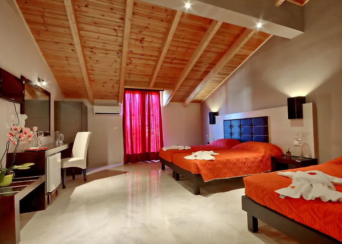 Garden Palace Laganas