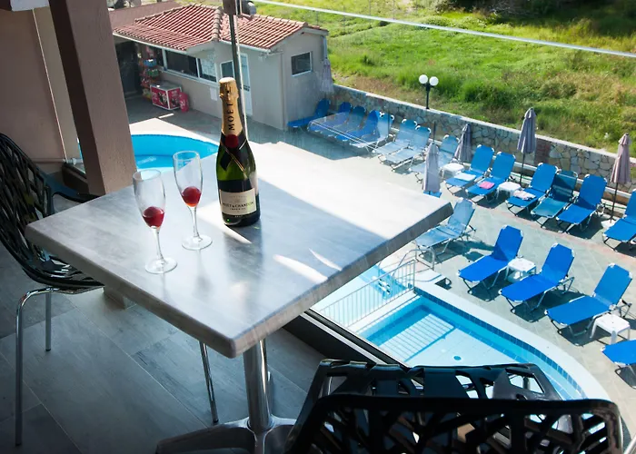 Garden Palace Hotel 4*