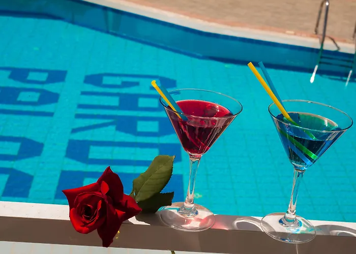 Garden Palace Hotel 4*