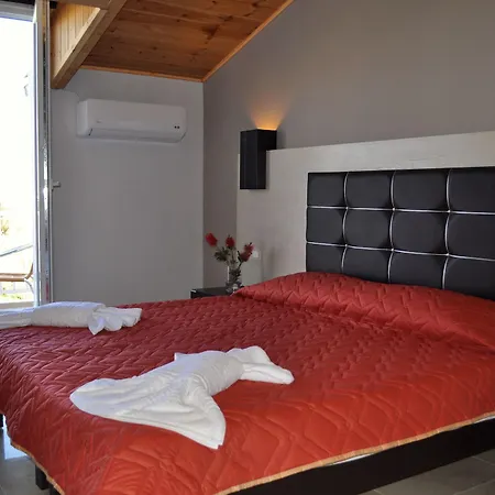 Garden Palace Ξενοδοχείο 4*