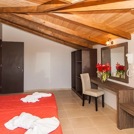 酒店 Garden Palace