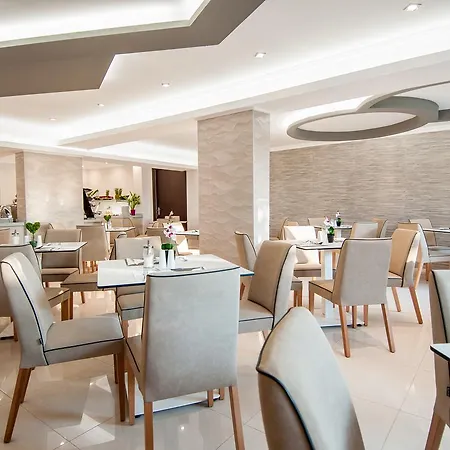 Garden Palace Ξενοδοχείο 4*