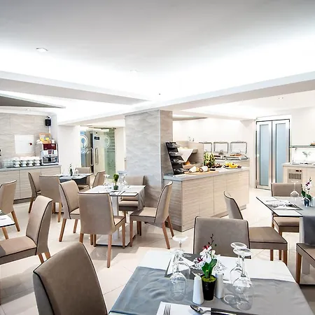 Ξενοδοχείο Garden Palace 4*